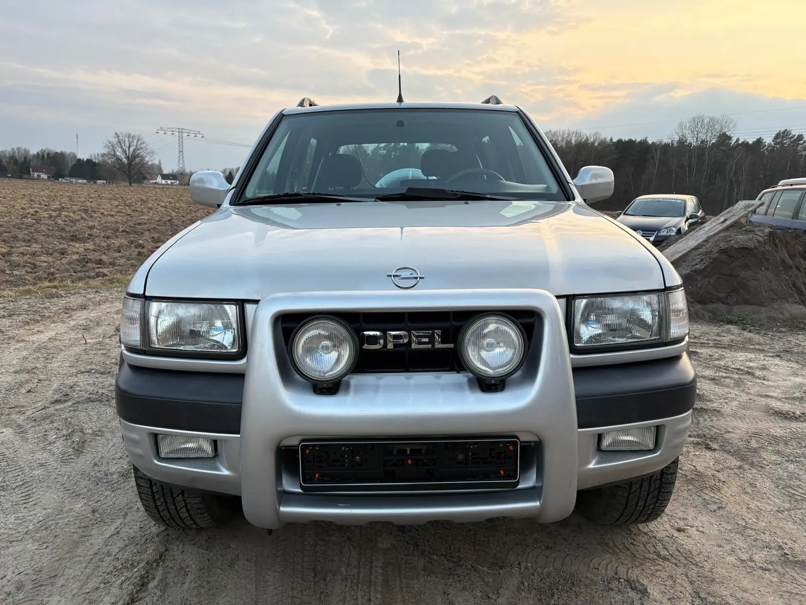 Opel Frontera 2.0 16V Sport Edition 2000 2.2 136ch - Nouveau pot catalytique - Attelage - Climatisation - Carnet entretien