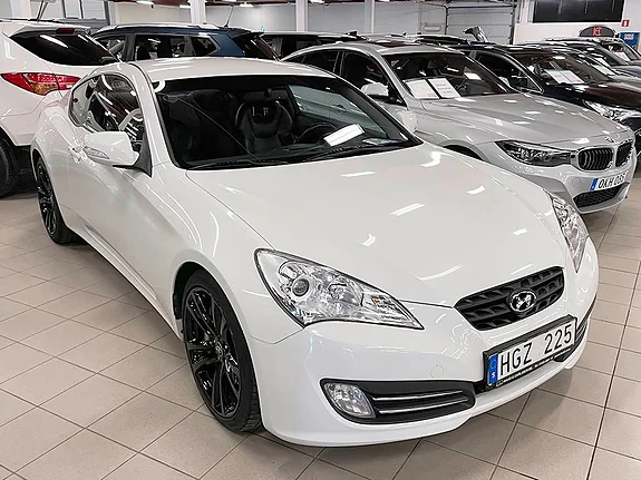 HYUNDAI GENESIS COUPÉ 3.8 V6 303 CH – BVA – PROPULSION – CUIR – 88 000 KM