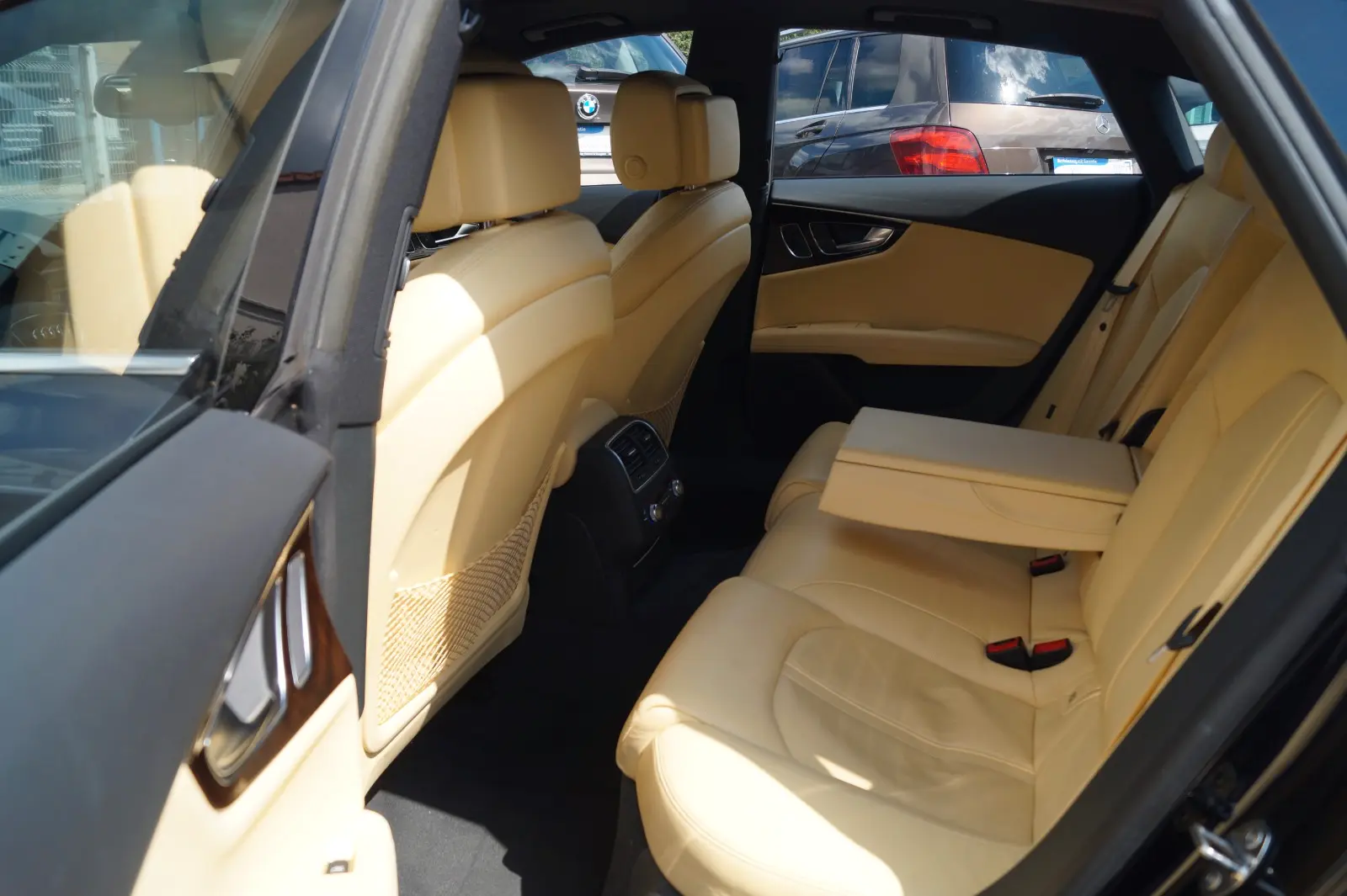 Audi A7 Sportback 3.0 TFSI quattro | 299 ch | BVA | Cuir beige | Toit ouvrant | Régulateur adaptatif | Caméra de recul | Phares bi-xénon