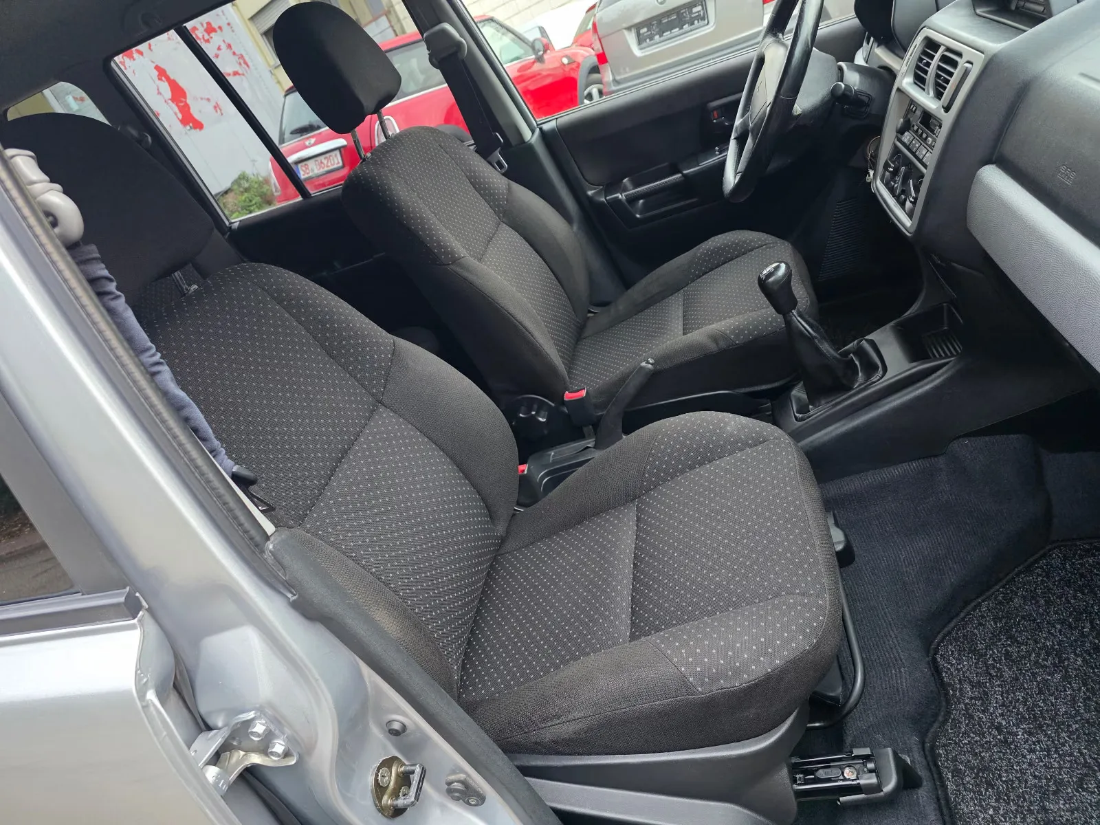Mitsubishi Pajero Pinin 1.8 MPI 114ch 4x4 - 2 ème main - CT récent - Non fumeur - Vitres éléctriques - 93 000 KM