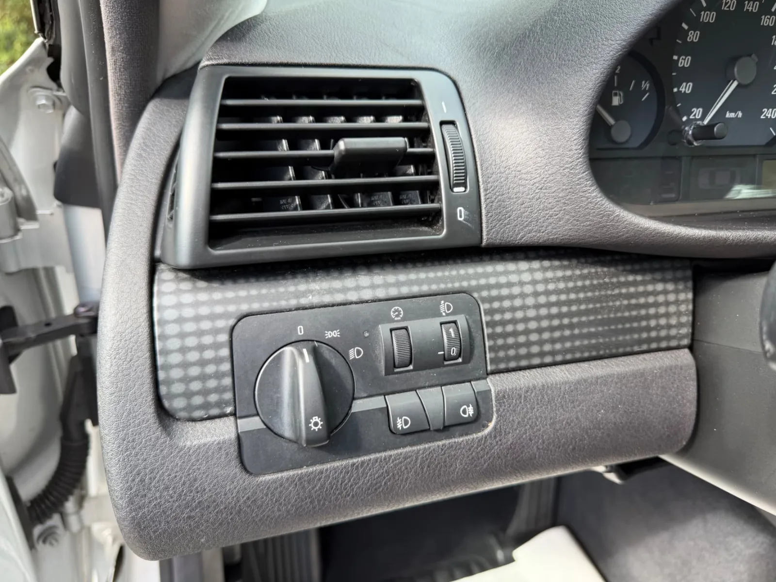 BMW 320 I COUPE  | 170 ch | BVM | TOIT OUVRANT | VOLANT EN CUIR