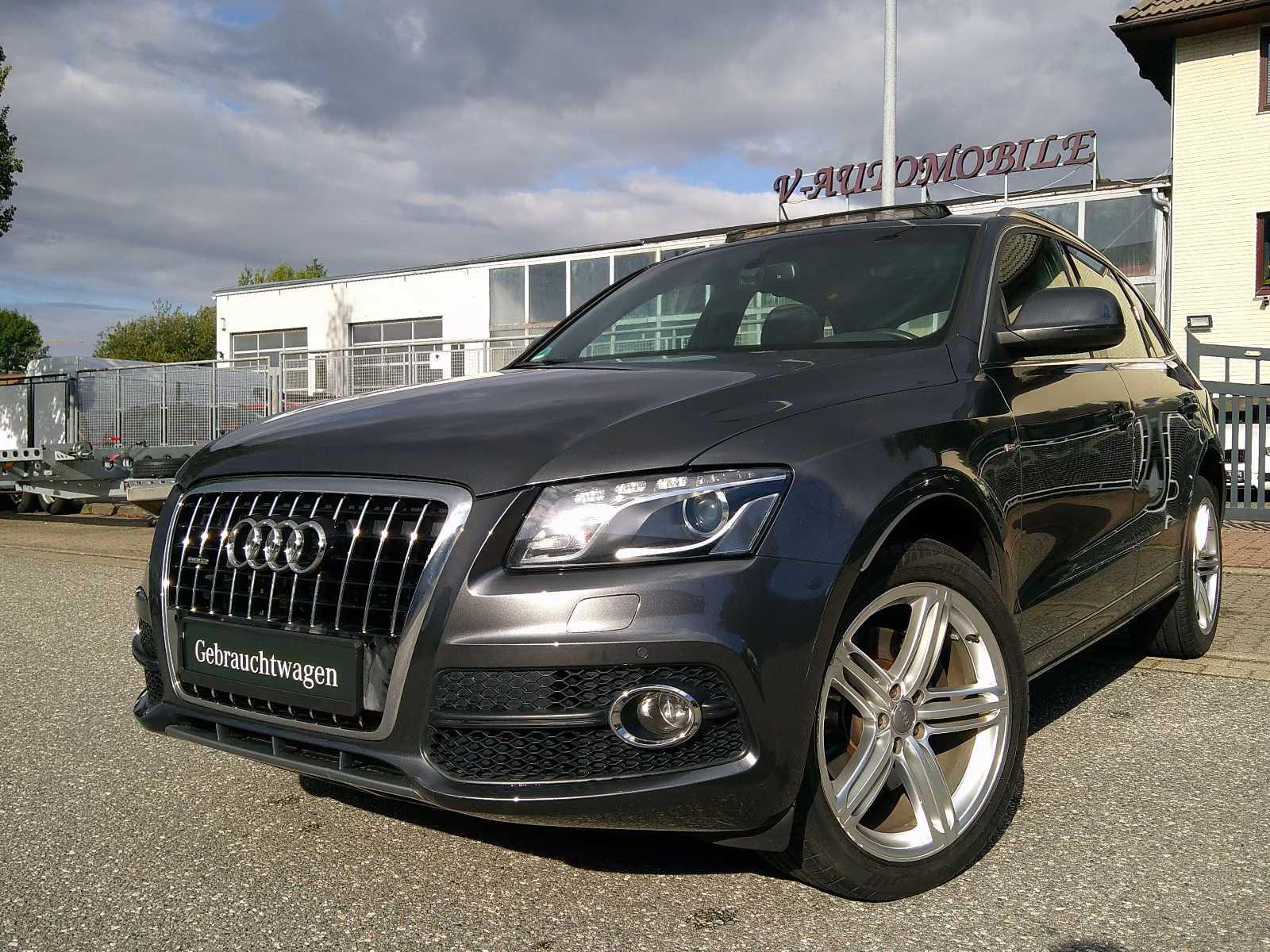 AUDI Q5 3.0 TDI 240CH QUATTRO S LINE
