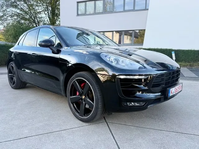 Porsche Macan GTS | 360 ch | BVA | Toit panoramique | Suspension pneumatique | Bose | Échappement sport | Sièges ventilés