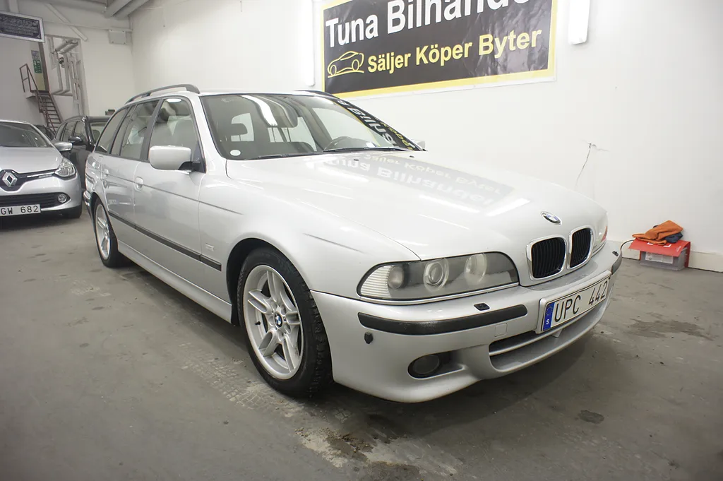BMW 525i TOURING e39 192 ch BVA M SPORT 4X2 - 219000 km