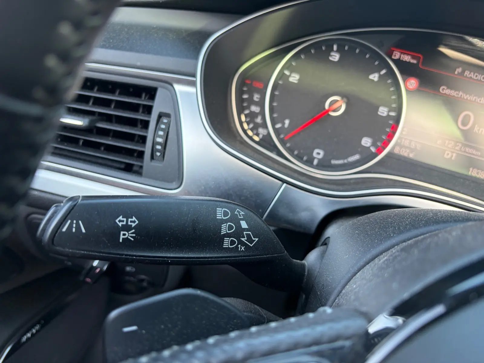 AUDI A6 AVANT V6 3.0 TDI 313CH - QUATTRO - S-LINE - TOIT OUVRANT PANORAMIQUE - HISTORIQUE ENTRETIEN COMPLET