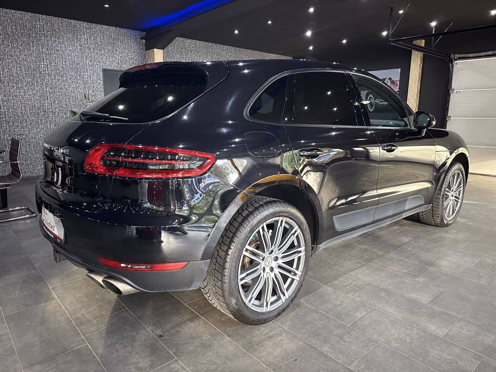 PORSCHE MACAN S / PANORAMA /  / CAMÉRA / BOSE | 340 ch | 4X4 | BVA | HAYON ÉLECTRIQUE | PACK SPORT | RÉGLAGE ÉLECTRIQUE DES SIÈGES AVEC FONCTION MÉMOIRE