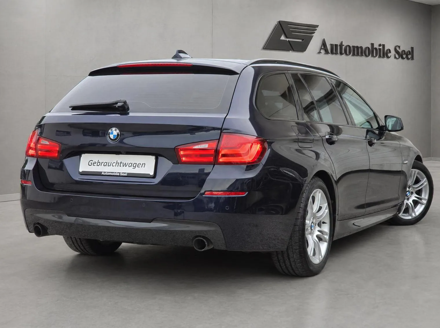 BMW 535d xDrive Touring 313 ch Pack M • Head-up • GPS Pro • Bi-Xénon • Hayon électrique