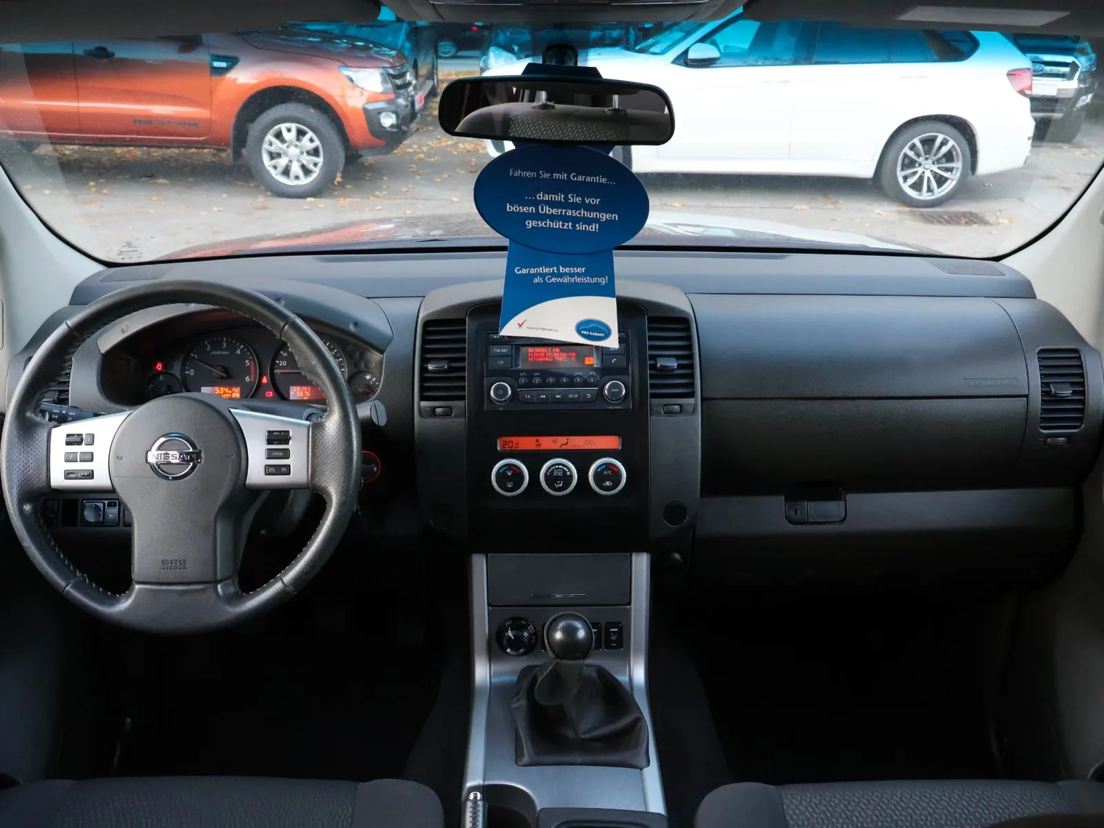NISSAN NAVARA KING CAB SE 4X4 2.5 DCI 1ERE MAIN CLIM TUV  | 190 ch | BVM | VOLANT EN CUIR