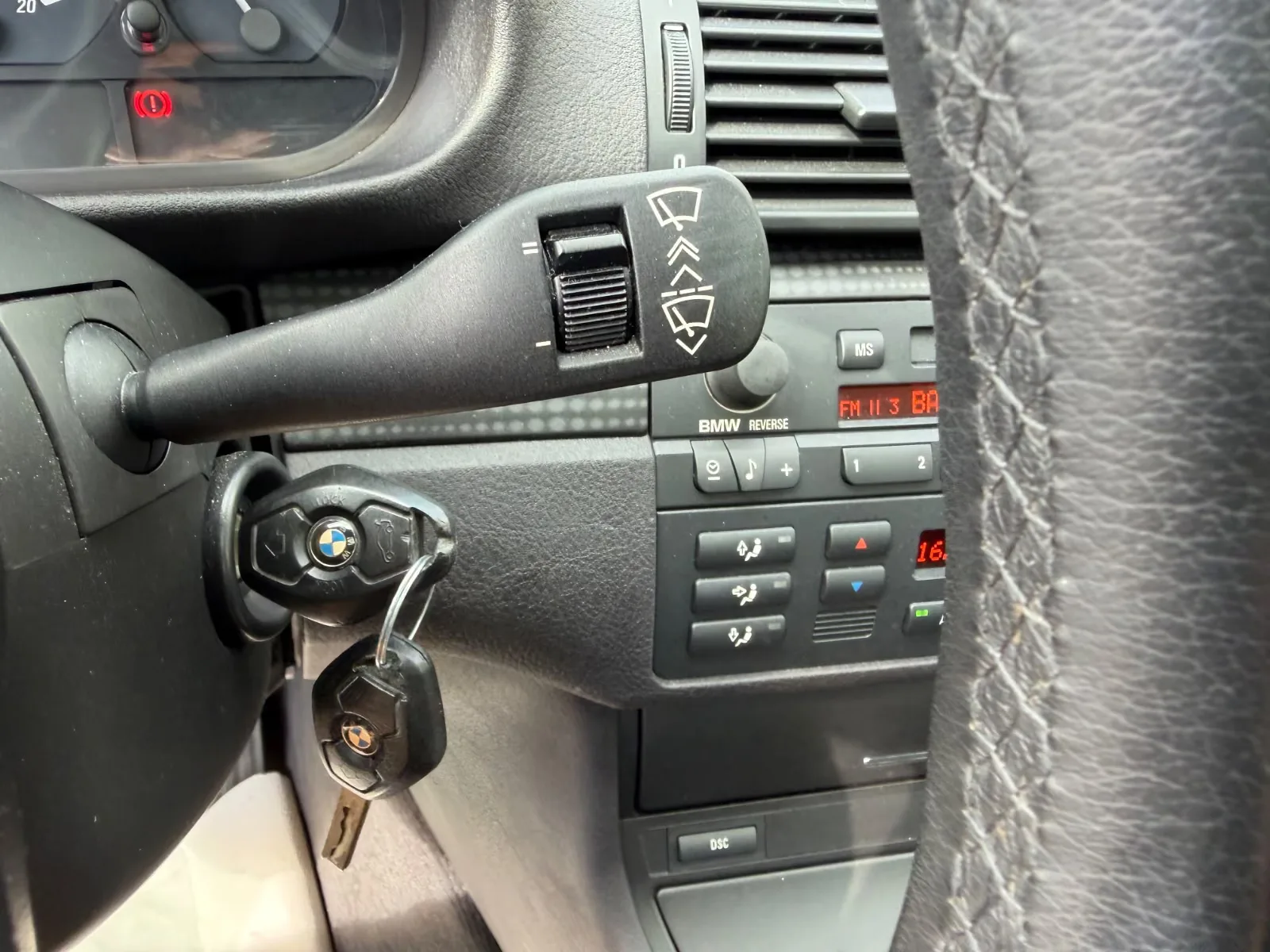BMW 320 I COUPE  | 170 ch | BVM | TOIT OUVRANT | VOLANT EN CUIR