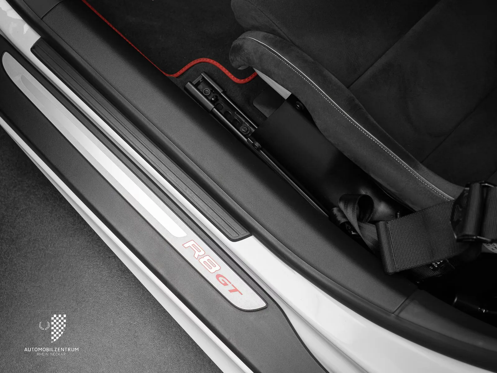 Audi R8 GT V10 5.2 FSI 560 ch • Série limitée 333 ex. • 23 000 km • Pack Racing • Céramique • Baquets