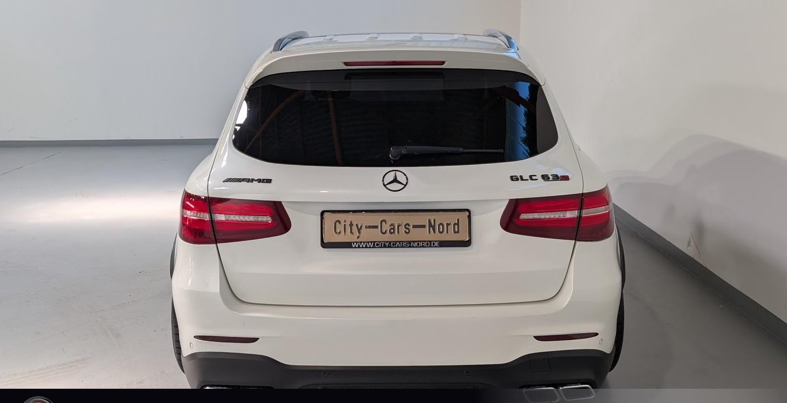 Mercedes-AMG GLC 63 S AMG 4MATIC+ V8 510 ch • Toit pano • Burmester • Cuir Nappa • Sièges ventilés • Attelage