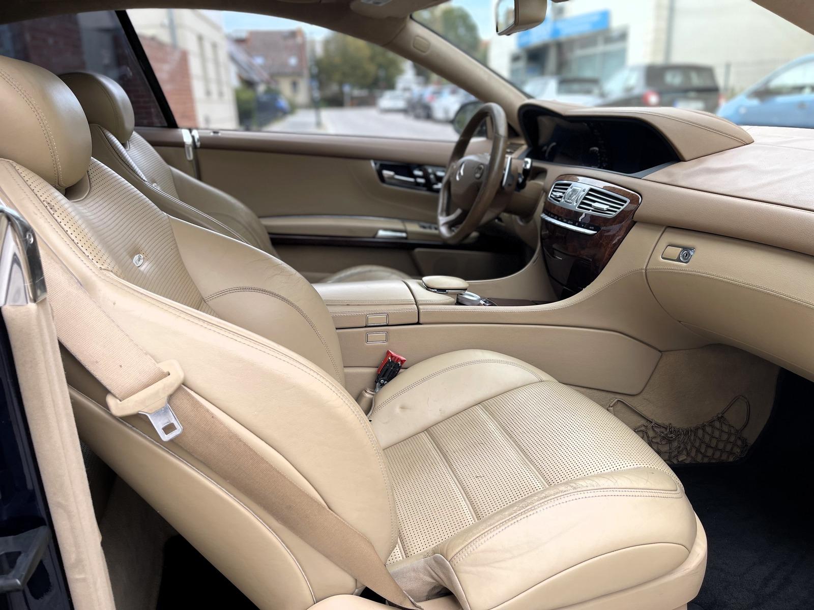MERCEDES-BENZ CL - 63 AMG - 525 CV - BVA - TOIT OUVRANT