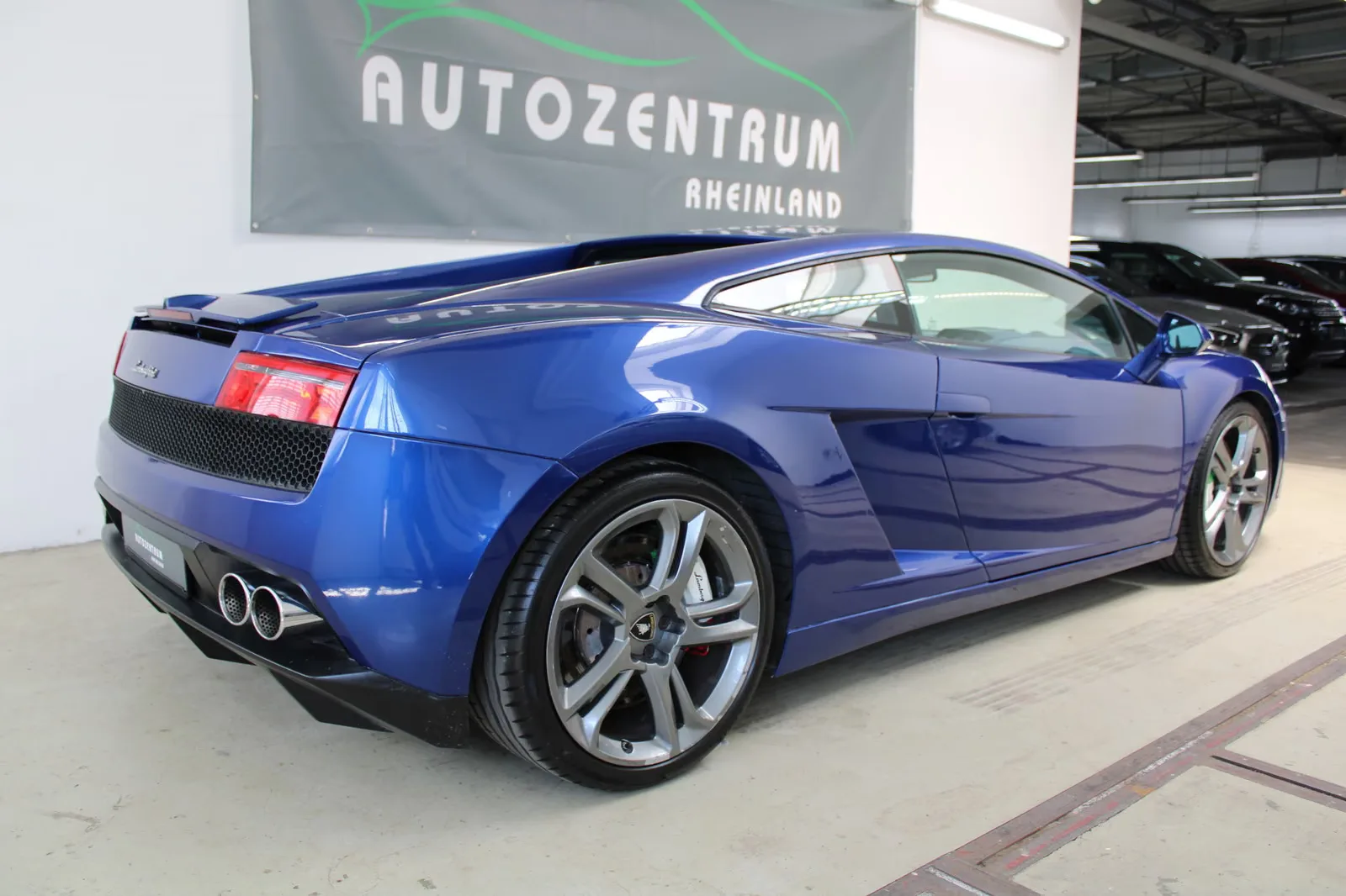Lamborghini Gallardo LP 550-2 V10 550 ch • Phase 2 - Propulsion • E-Gear • 71 500 km • Cuir