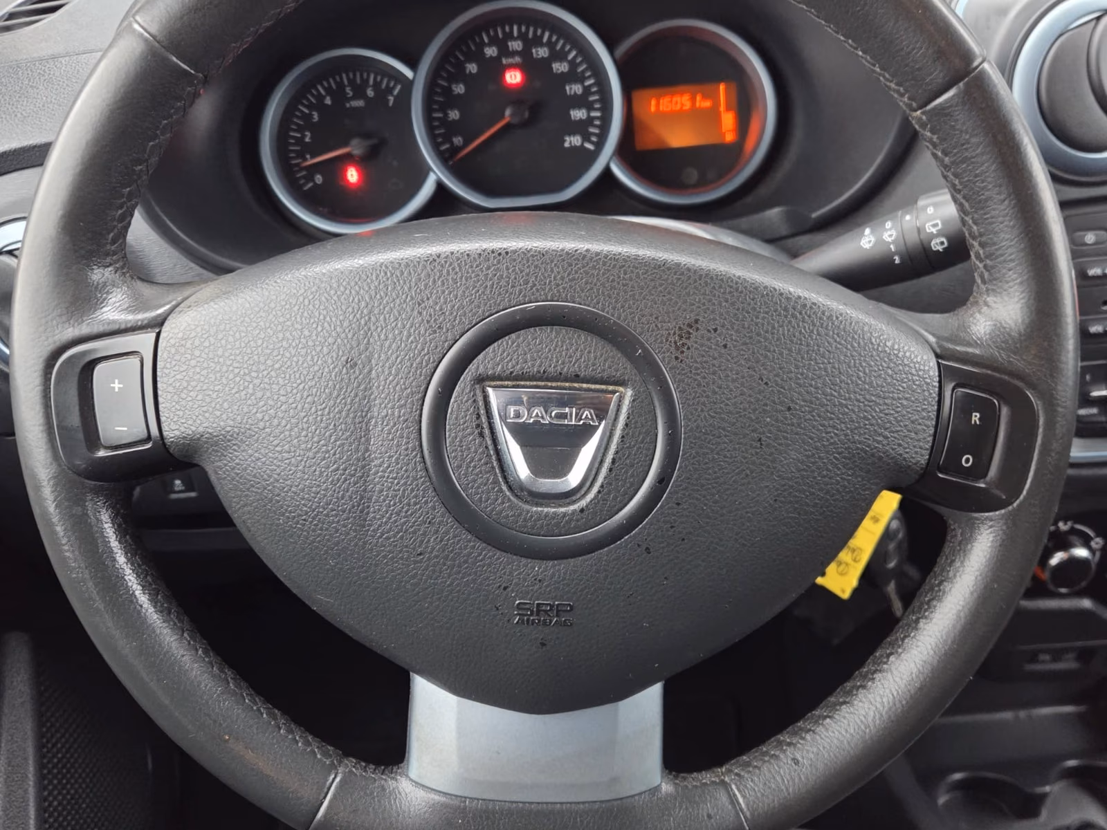 DACIA DOKKER STEPWAY 1.5 DCI / CLIMATISATION / RÉGULATEUR DE VITESSE | 90 ch | BVM | VOLANT EN CUIR