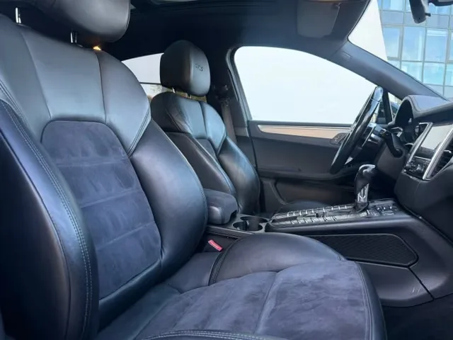 Porsche Macan GTS | 360 ch | BVA | Toit panoramique | Suspension pneumatique | Bose | Échappement sport | Sièges ventilés