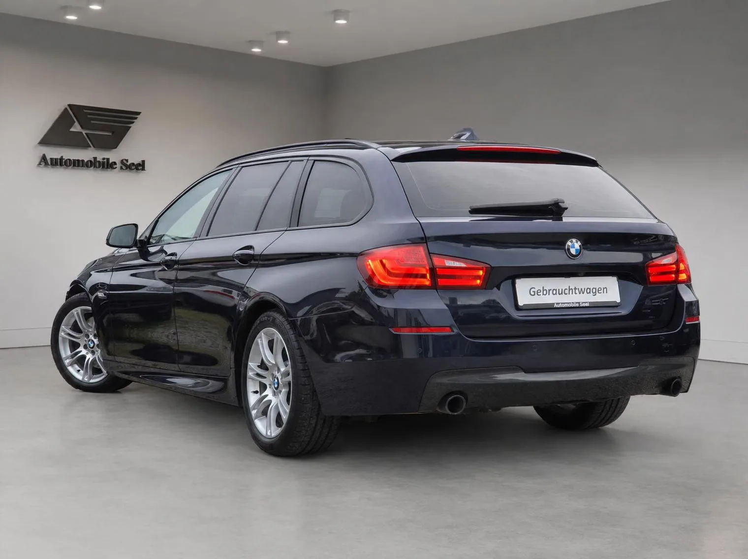 BMW 535d xDrive Touring 313 ch Pack M • Head-up • GPS Pro • Bi-Xénon • Hayon électrique