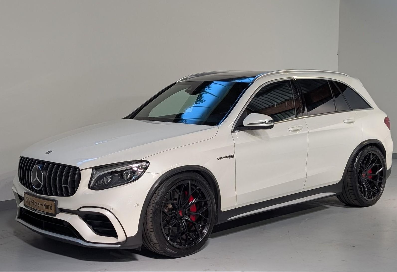 Mercedes-AMG GLC 63 S AMG 4MATIC+ V8 510 ch • Toit pano • Burmester • Cuir Nappa • Sièges ventilés • Attelage