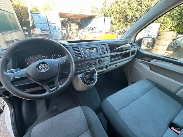 VOLKSWAGEN T6 TRANSPORTER 2.0 TDI 114CH - VERSION LONGUE - REVISION COMPLETE - TVA RECUPERABLE - 147.760 KMS