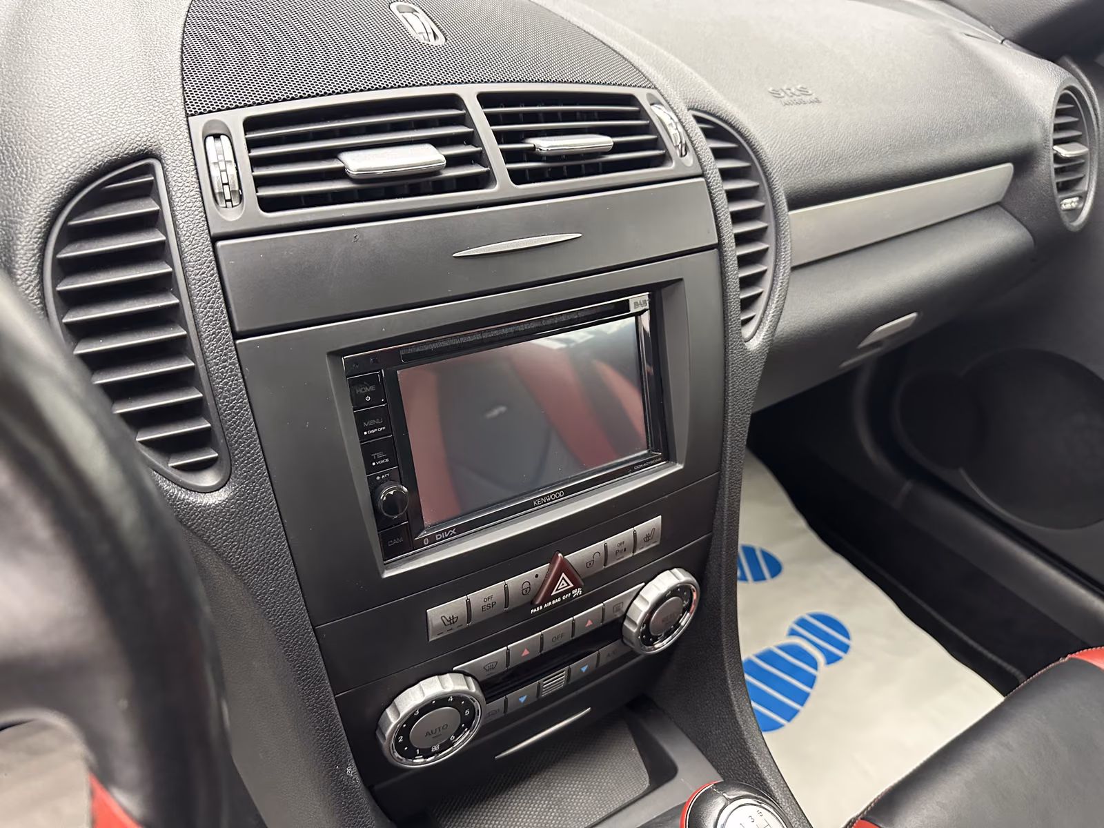 MERCEDES-BENZ SLK - 200 KOMPRESSOR - 163 CV - BVM - CUIR INTÉGRAL