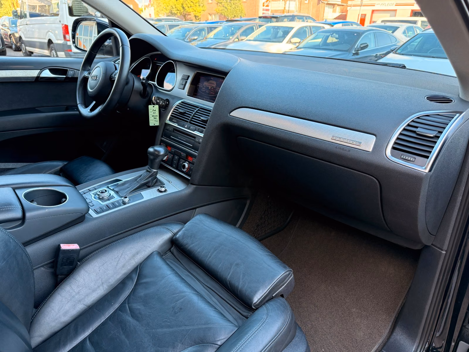 AUDI Q7 3.0 V6 TDI 245 CH – QUATTRO – BVA – 7 PLACES – TOIT PANORAMIQUE – CUIR – XÉNON – 189 000 KM