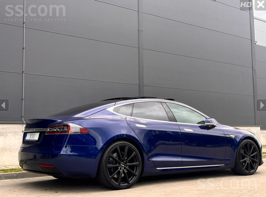 Tesla Model 75D 332ch 4x4 - Toit ouvrant panoramique - Autopilot - Suspension pneumatique - Régulateur adaptatif