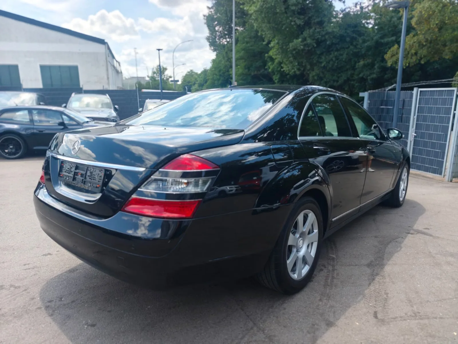 Mercedes-Benz Classe S 350 | 272 ch | BVA | Cuir | Suspension pneumatique | Chauffage auxiliaire | Sièges chauffants et ventilés | GPS