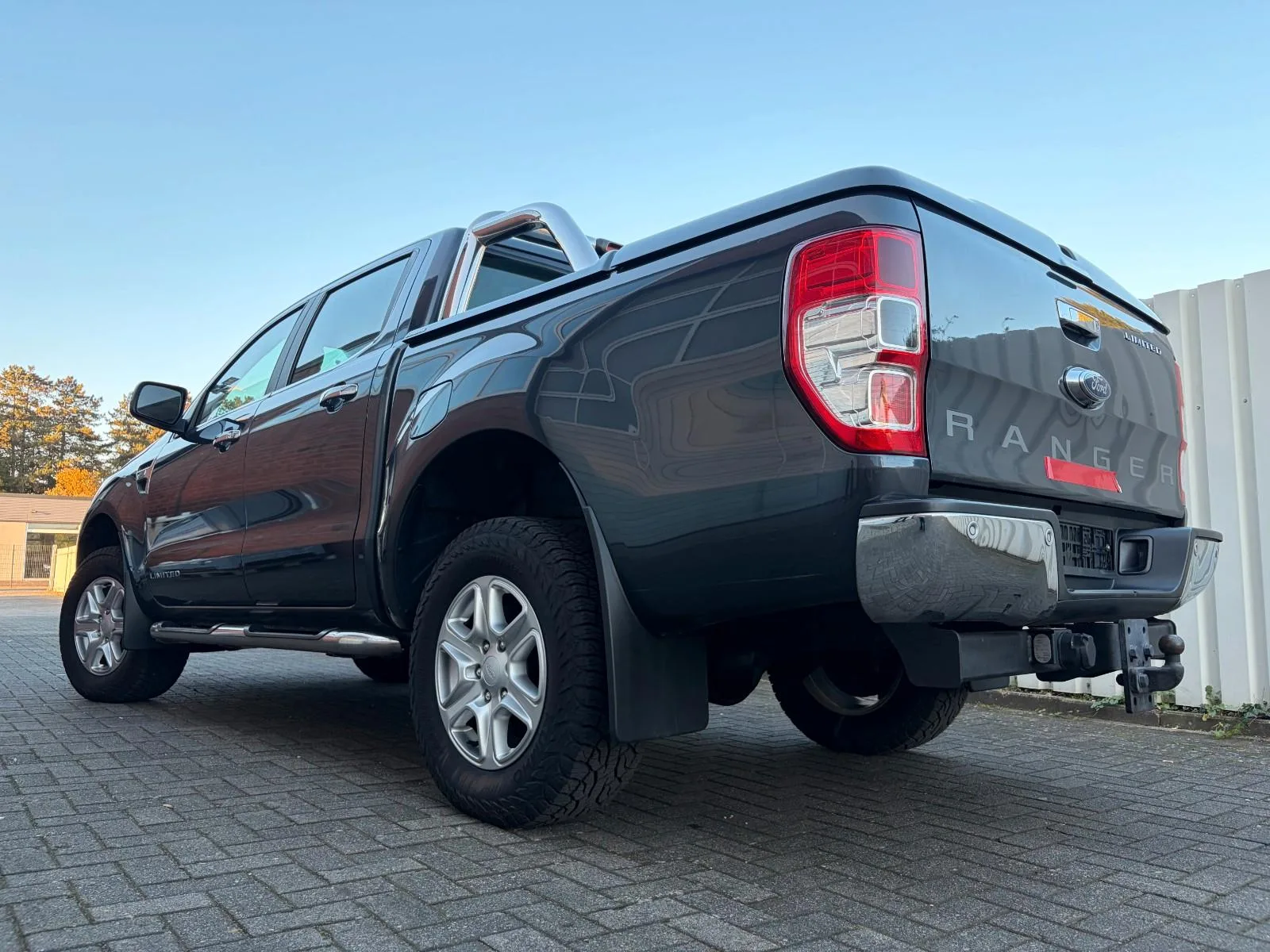 FORD RANGER LIMITED DOPPELKABINE 4X4*3,2 L TÜV 6-28* | BVM