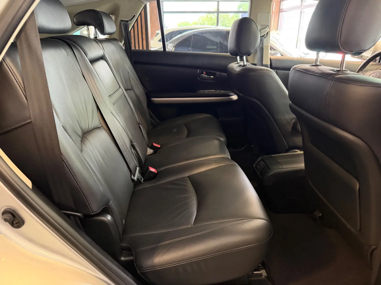 Lexus RX 400h | 272 ch | BVA | Cuir | Toit ouvrant | GPS | Xénon | Sièges chauffants à mémoire