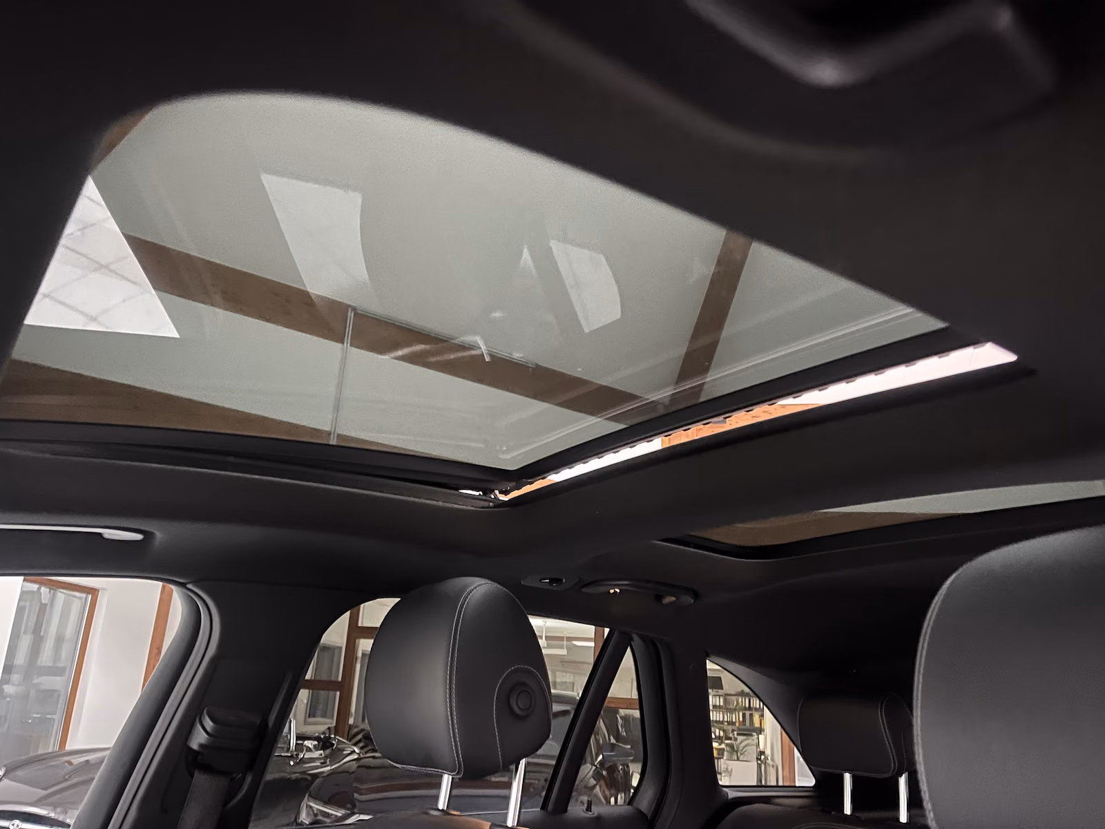 MERCEDES-BENZ GLC 350D 258CH AMG LINE