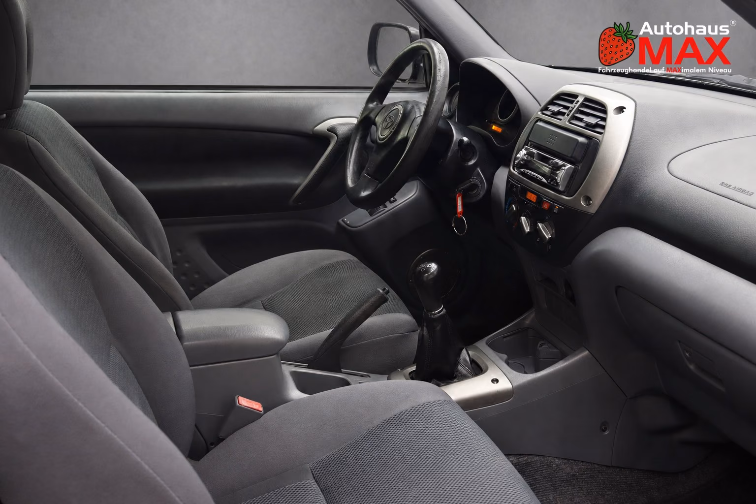 TOYOTA RAV4 1.8 VVT-i 125ch - CLIMATISATION - ATTELAGE AMOVIBLE - RÉGULATEUR DE VITESSE - JANTES ALLIAGE