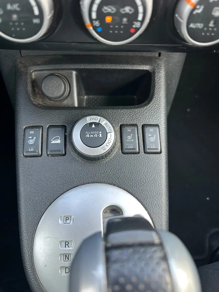 Nissan X-Trail 2.0 dCi 150 SE 4x4 | 150 ch | BVA | GPS | Sièges chauffants | Keyless | Régulateur de vitesse