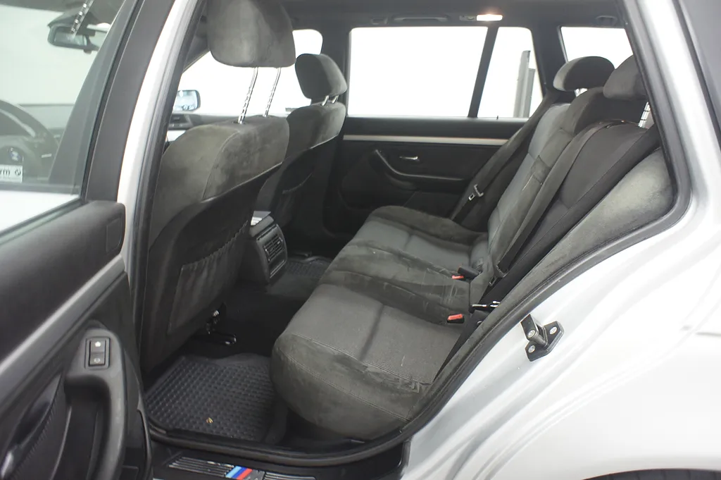 BMW 525i TOURING e39 192 ch BVA M SPORT 4X2 - 219000 km