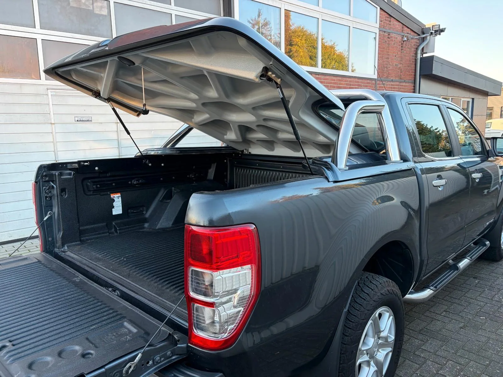 FORD RANGER LIMITED DOPPELKABINE 4X4*3,2 L TÜV 6-28* | BVM