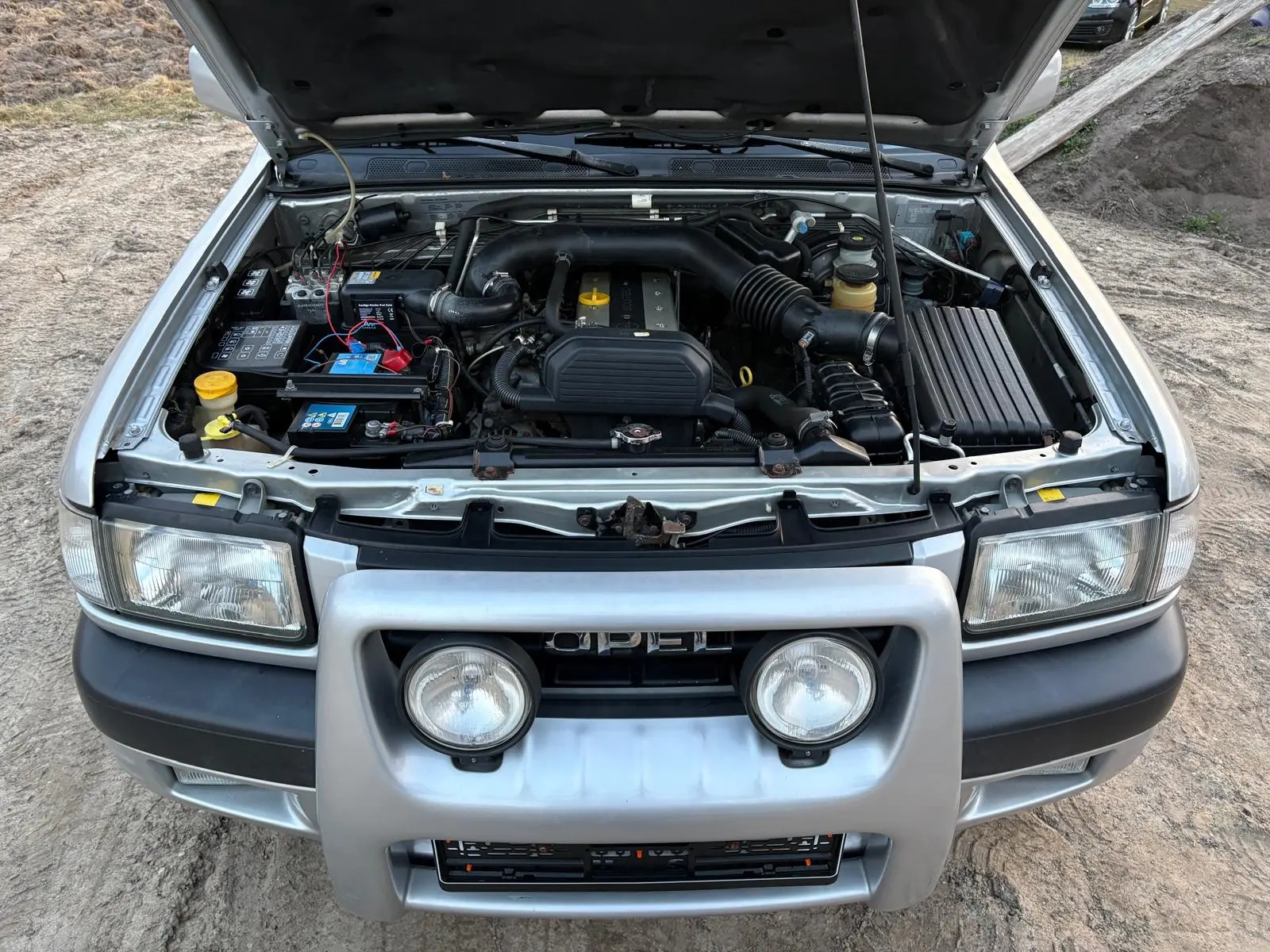 Opel Frontera 2.0 16V Sport Edition 2000 2.2 136ch - Nouveau pot catalytique - Attelage - Climatisation - Carnet entretien