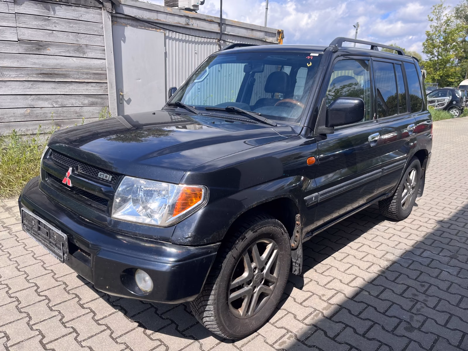 Mitsubishi Pajero Pinin 2.0 GDI 129 ch 4x4 Motion Plus • Cuir • Sièges chauffants • Attelage • Clim