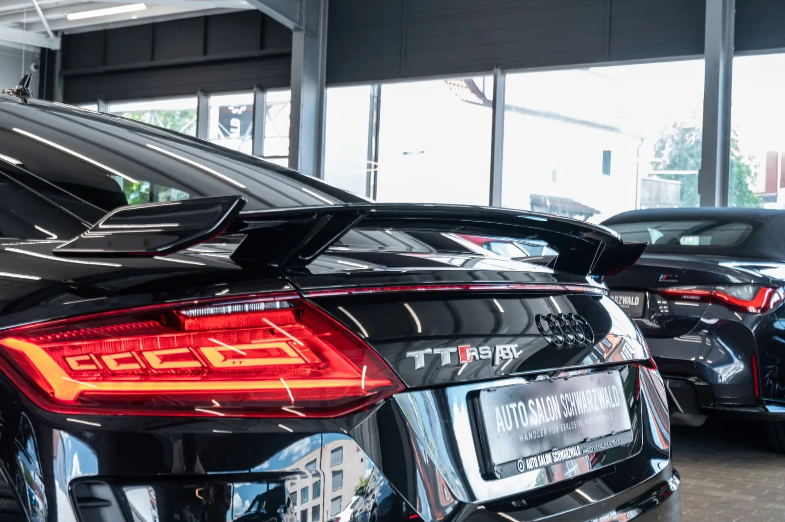 Audi TT RS Coupé 2.5 TFSI quattro ABT 470 ch • 1ère Main - 15 400 km • Matrix • OLED • B&O • Carbone • 20"