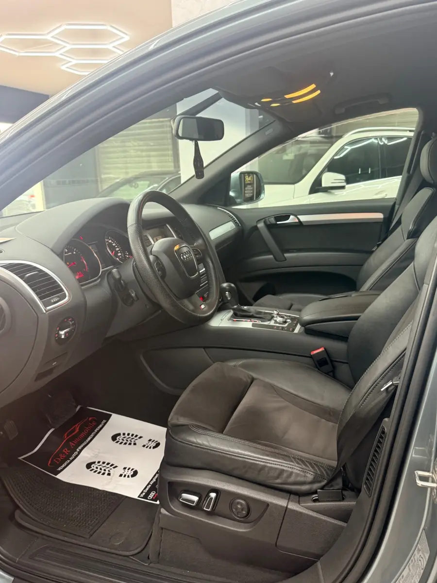 Audi Q7 3.0 V6 TDI quattro S-line | 239 ch | BVA | Cuir et Alcantara | Feux directionnels | Sièges électriques | Régulateur de vitesse