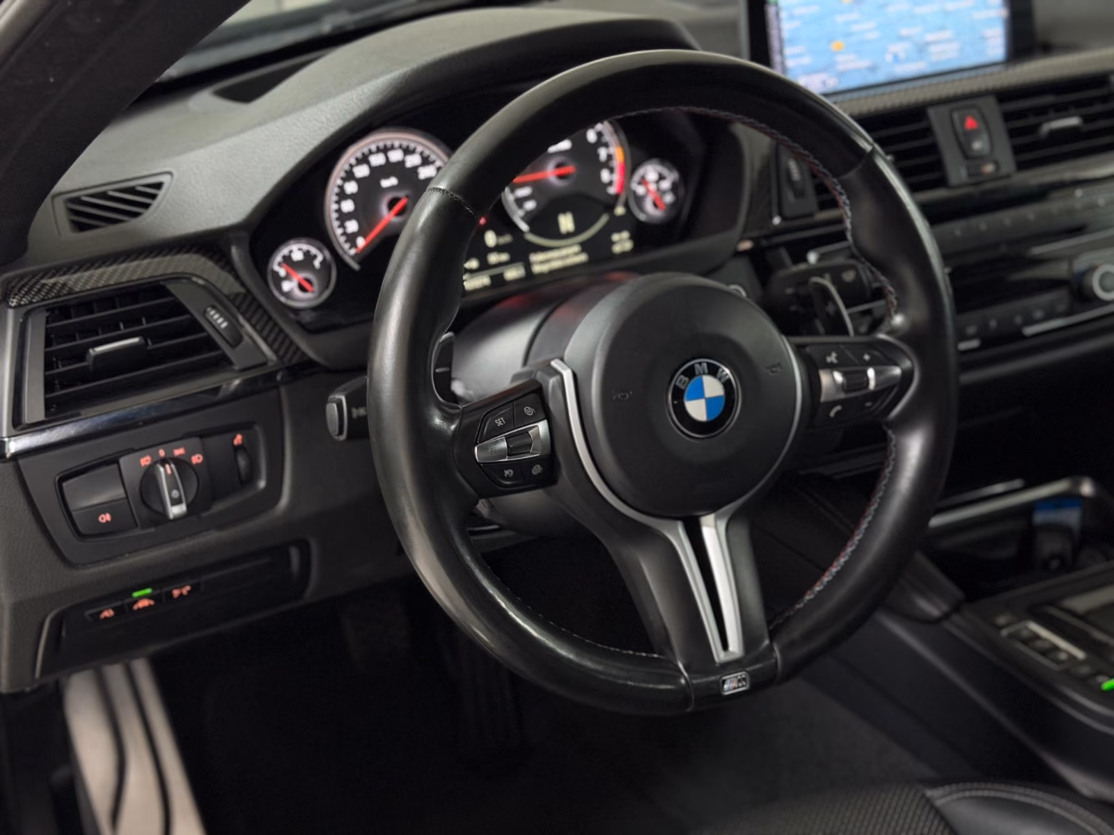 BMW M4 COUPE 431CH