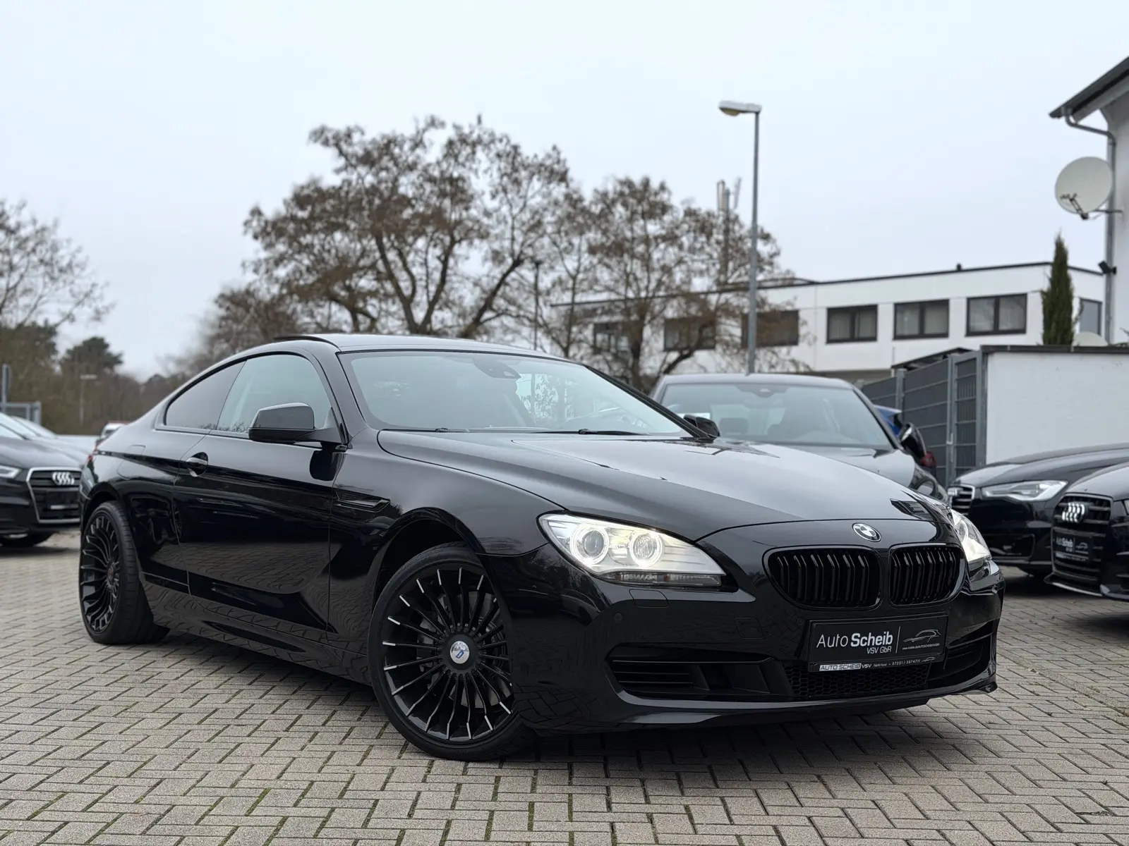 BMW 640i COUPÉ 3.0 320ch BVA - CUIR NAPPA - TOIT PANORAMIQUE - AFFICHAGE TÊTE HAUTE - CAMÉRA DE RECUL - JANTES ALPINA