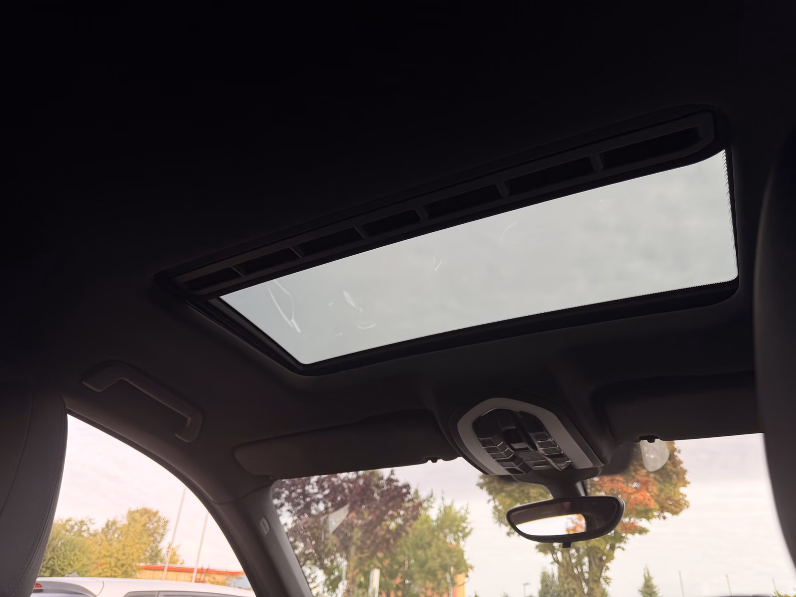 PORSCHE CAYENNE 3.6 V6 299ch TIPTRONIC 4x4 - SUSPENSION PNEUMATIQUE - CHAUFFAGE AUXILIAIRE - TOIT OUVRANT - ATTELAGE - JANTES 20"