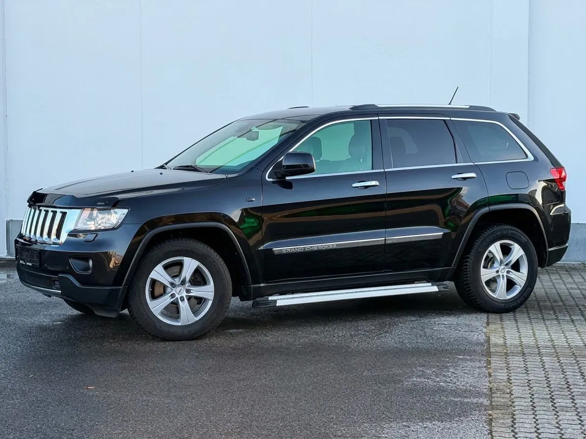 JEEP GRAND CHEROKEE 3.0 CRD LIMITED | 241 ch | 4X4 | BVA | HAYON ÉLECTRIQUE | RÉGLAGE ÉLECTRIQUE DES SIÈGES AVEC FONCTION MÉMOIRE | VOLANT EN CUIR