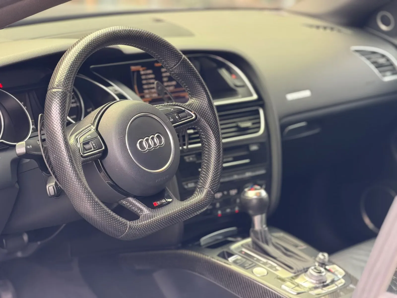 Audi RS5 Coupé 4.2 FSI quattro | 450 ch | BVA | Toit panoramique | Bang & Olufsen | Caméra | GPS | Sièges chauffants