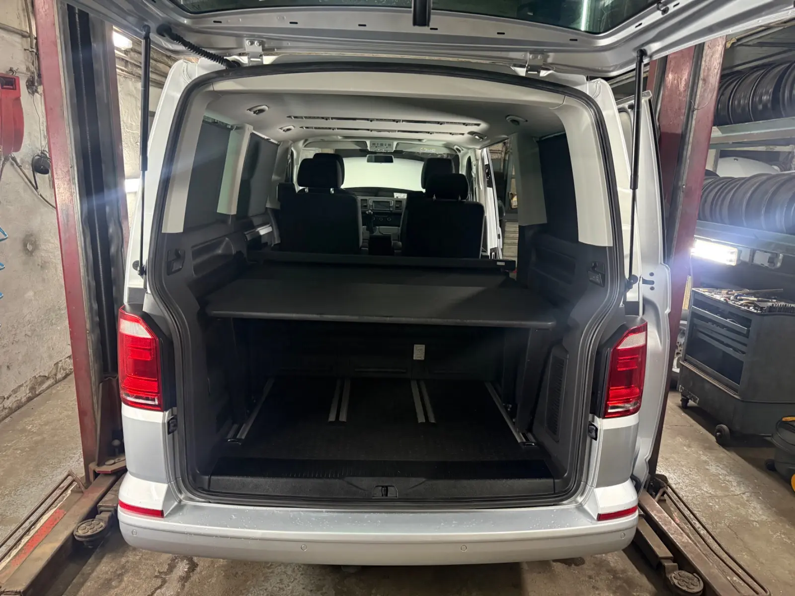 VOLKSWAGEN T6 MULTIVAN 2.0 TDI 150CH - DSG - TOIT OUVRANT - 7 PLACES - 160.000 KMS