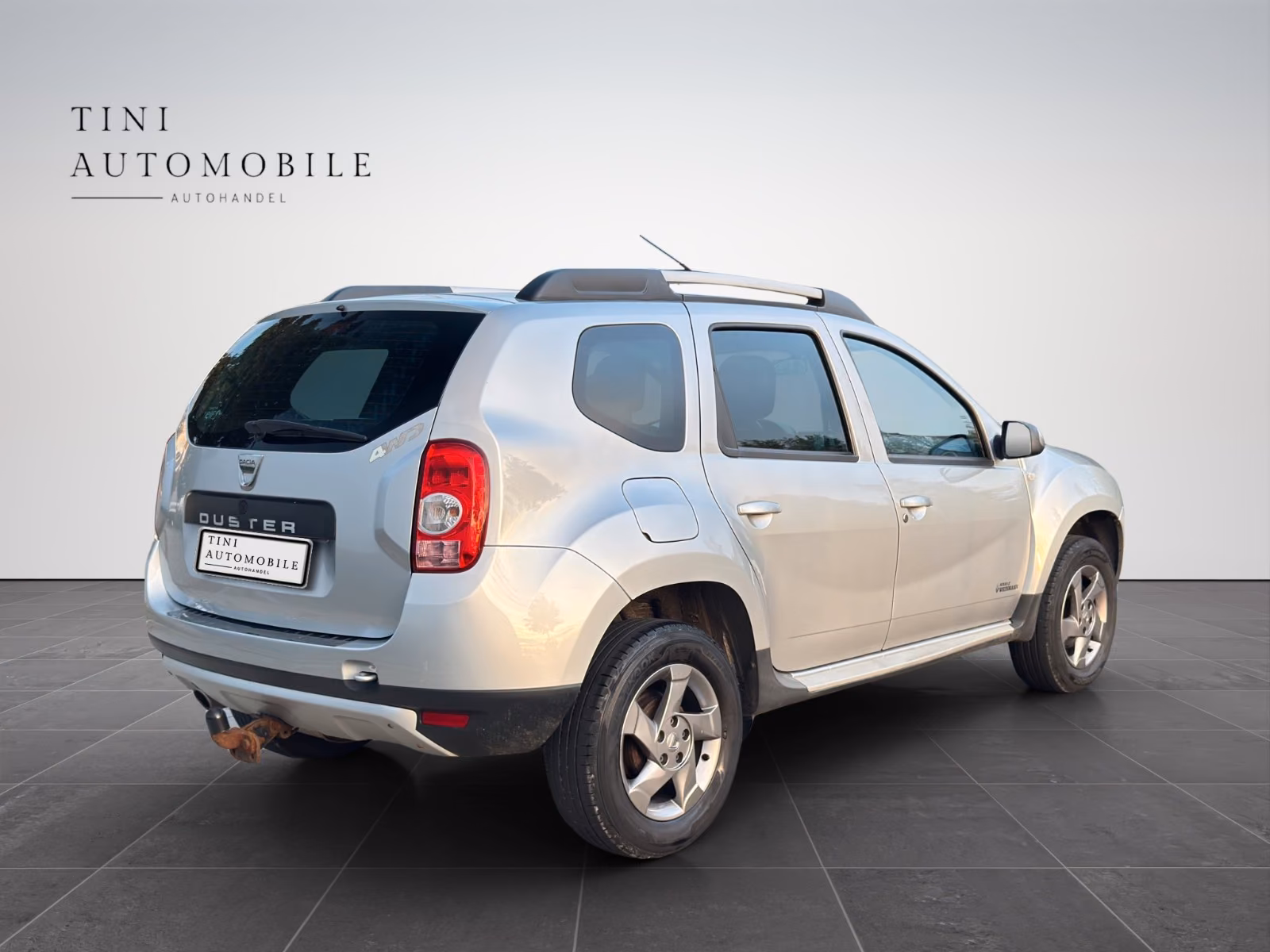 DACIA DUSTER I PRESTIGE 4X4 1ERE MAIN  | 110 ch | BVM | ATTELAGE