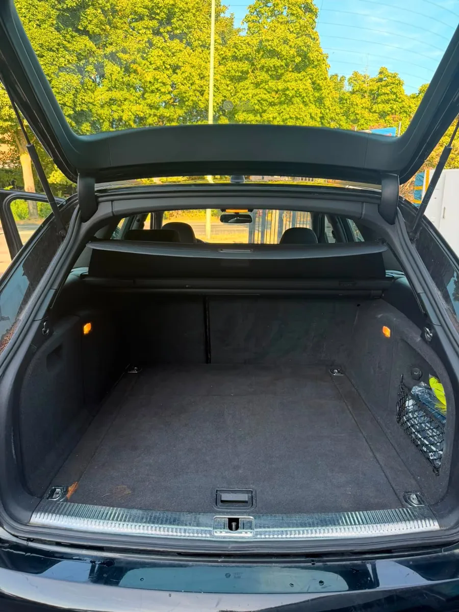 AUDI A4 AVANT ATTRACTION QUATTRO | BVA