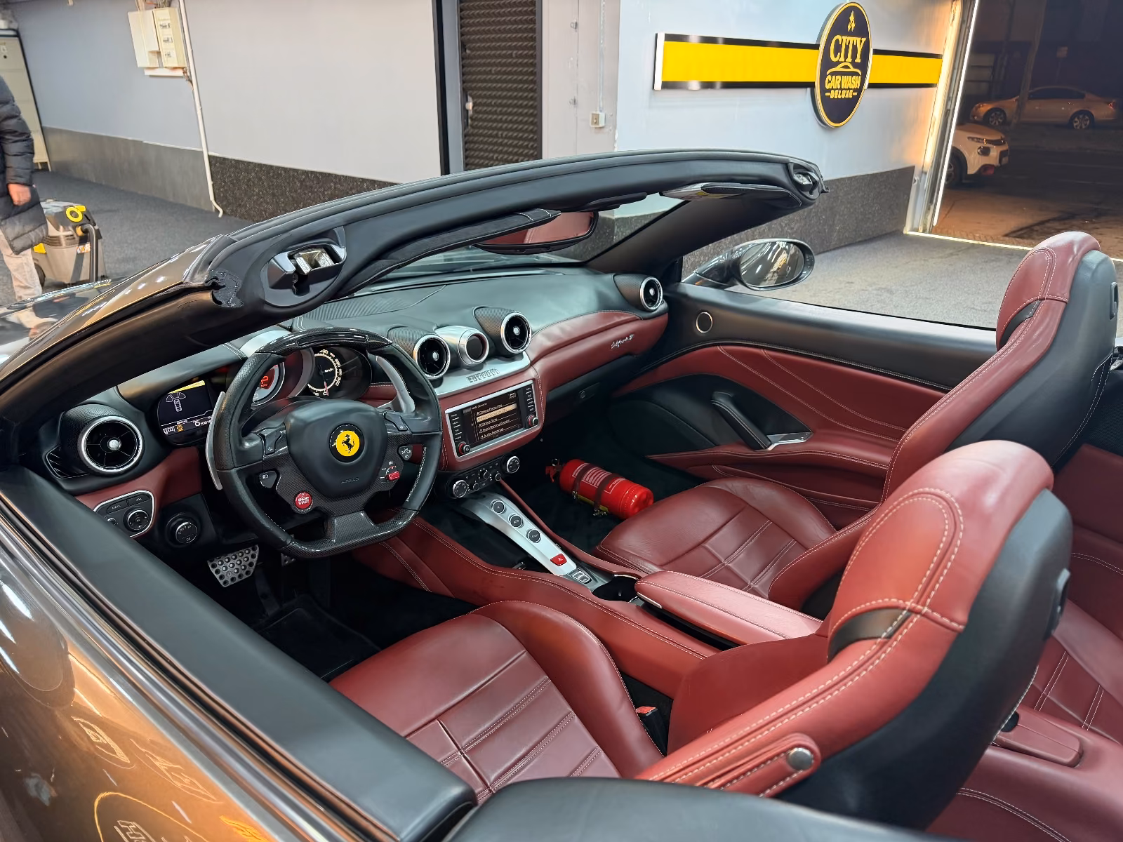 FERRARI CALIFORNIA 3.9 V8 T
