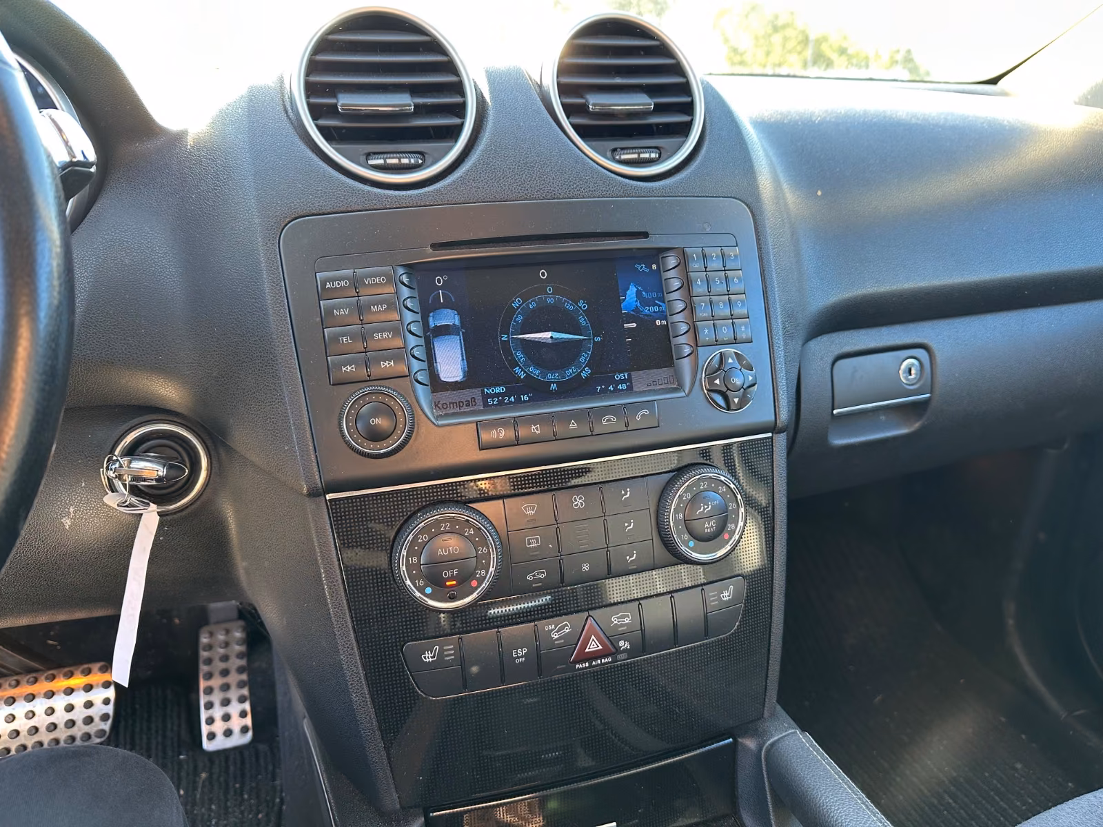 Mercedes-Benz ML 350 4Matic Pack Sport | 272 ch | BVA | Toit ouvrant | GPS | Sièges chauffants | Phares xénon