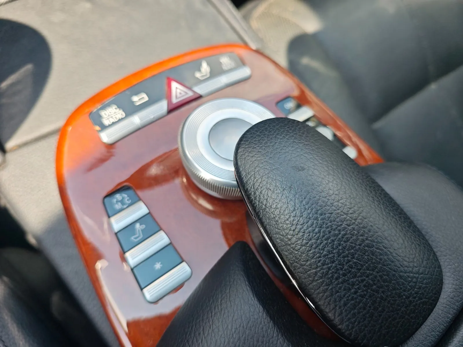 Mercedes-Benz Classe S 350 | 272 ch | BVA | Cuir | Suspension pneumatique | Chauffage auxiliaire | Sièges chauffants et ventilés | GPS