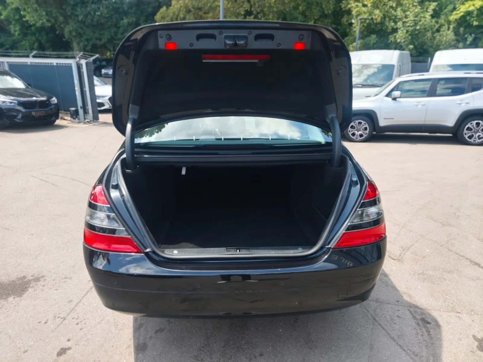 Mercedes-Benz Classe S 350 | 272 ch | BVA | Cuir | Suspension pneumatique | Chauffage auxiliaire | Sièges chauffants et ventilés | GPS
