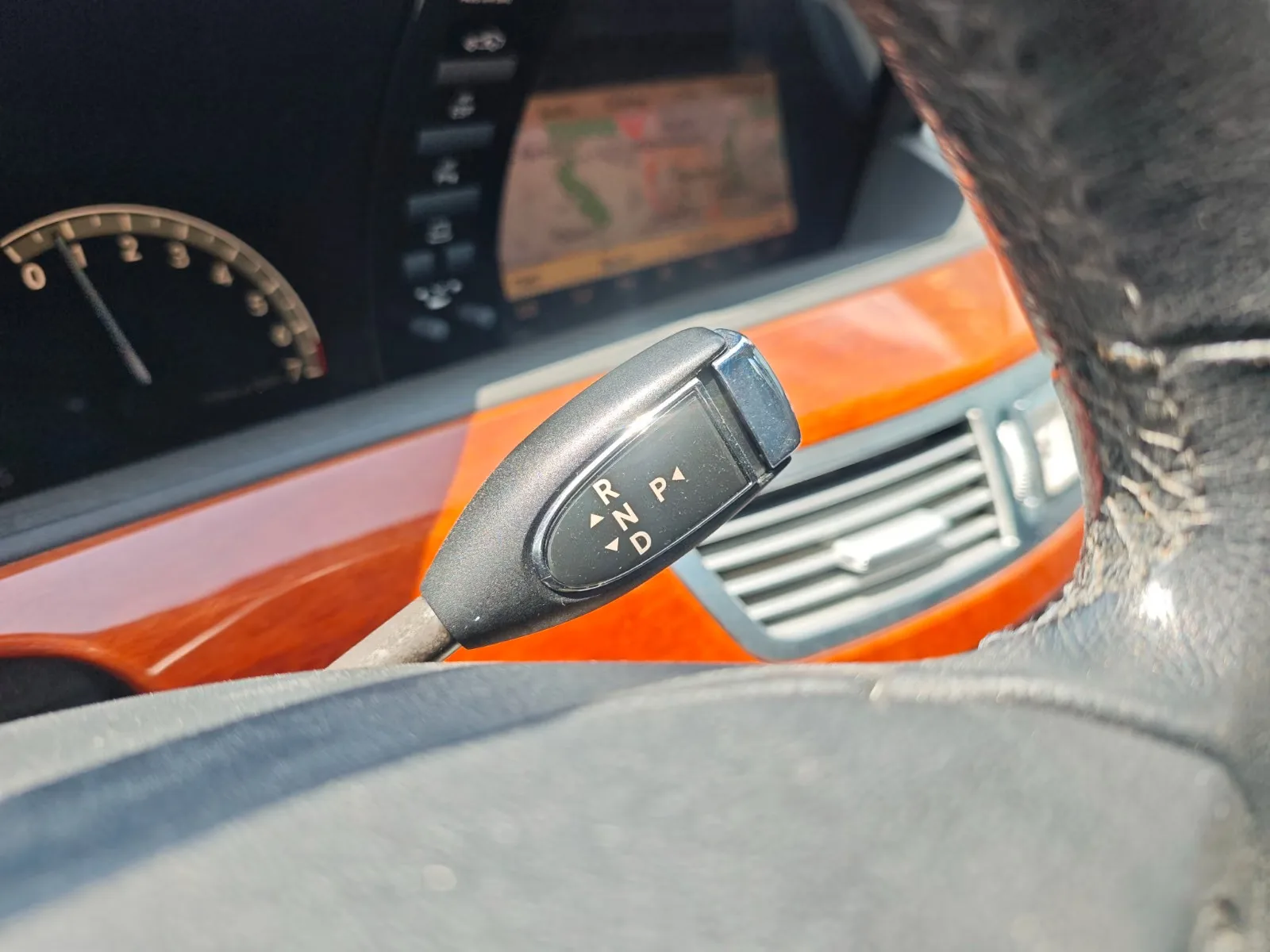 Mercedes-Benz Classe S 350 | 272 ch | BVA | Cuir | Suspension pneumatique | Chauffage auxiliaire | Sièges chauffants et ventilés | GPS